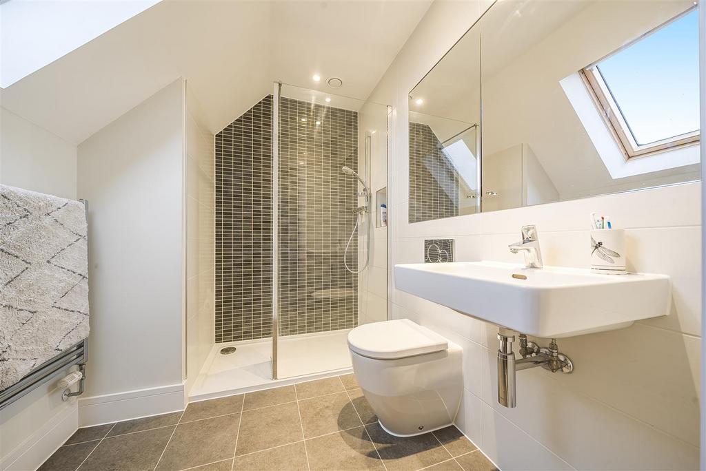 Master En-SUite