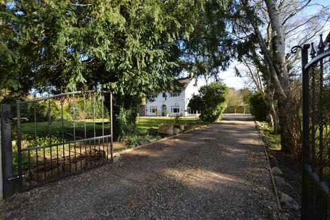 undefined, Scotter Common