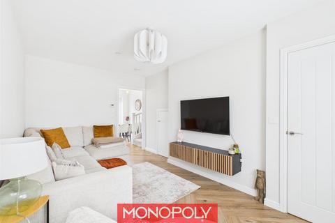 undefined, Llys Hen Rheilffordd, St. Asaph LL17