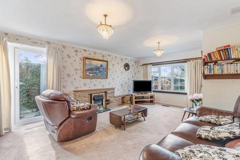 3 bedroom bungalow for sale, Valley Drive, Ilkley, West Yorkshire, LS29