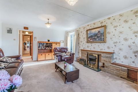 3 bedroom bungalow for sale, Valley Drive, Ilkley, West Yorkshire, LS29