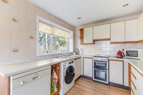 3 bedroom bungalow for sale, Valley Drive, Ilkley, West Yorkshire, LS29
