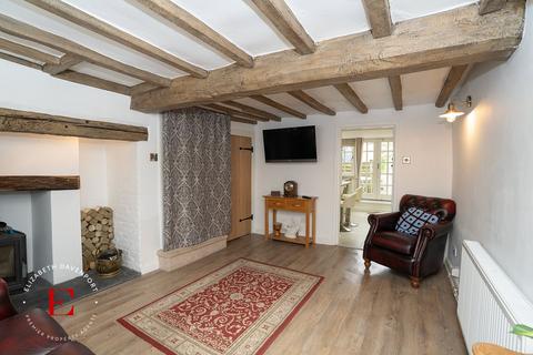 2 bedroom cottage for sale, New Street, Kenilworth, CV8