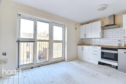 2 bedroom end of terrace house for sale, Peveril Street, Nottingham