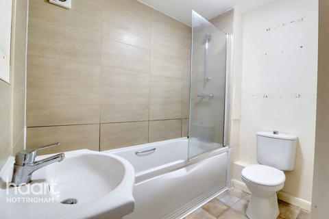 2 bedroom end of terrace house for sale, Peveril Street, Nottingham