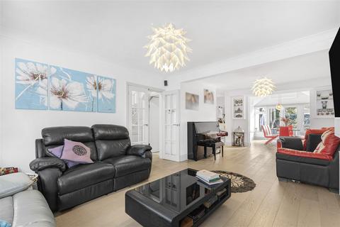 4 bedroom terraced house for sale, Charter Way, London