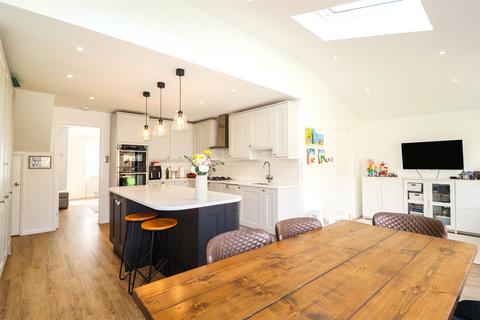 14 Colbred Corner, Fleet, GU51 2UE