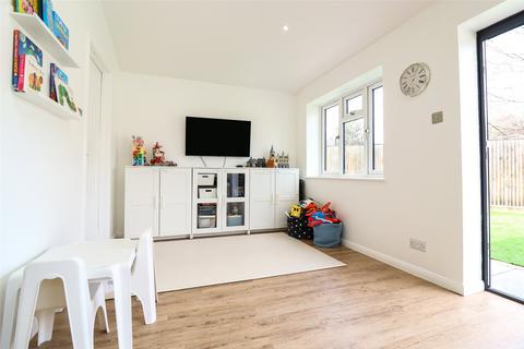 14 Colbred Corner, Fleet, GU51 2UE