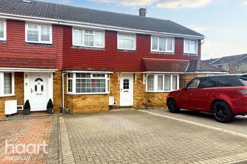 3 bedroom terraced house for sale, Bangor Road, Rochester