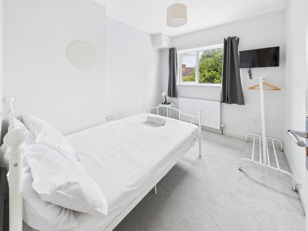 Bedroom 3 def.jpg
