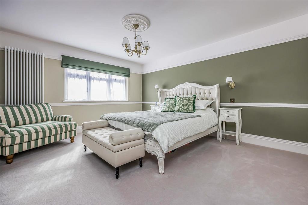 84 Northern Parade, Portsmouth-Small-Portico Market