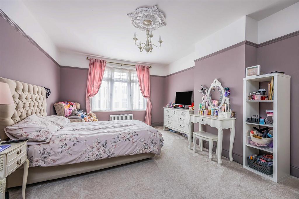 84 Northern Parade, Portsmouth-Small-Portico Market