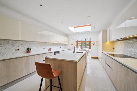 7 bedroom detached house for sale, Deacons Hill Road, Elstree, WD6