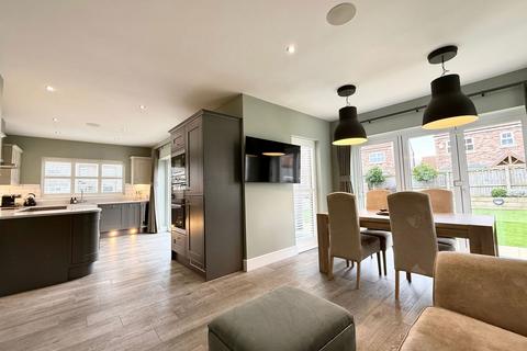 4 Orchard Park, Ulleskelf, Tadcaster, LS24 9FT