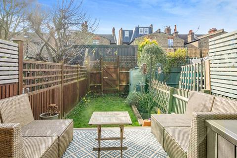 110 Merton Hall Road, London, SW19 3PZ
