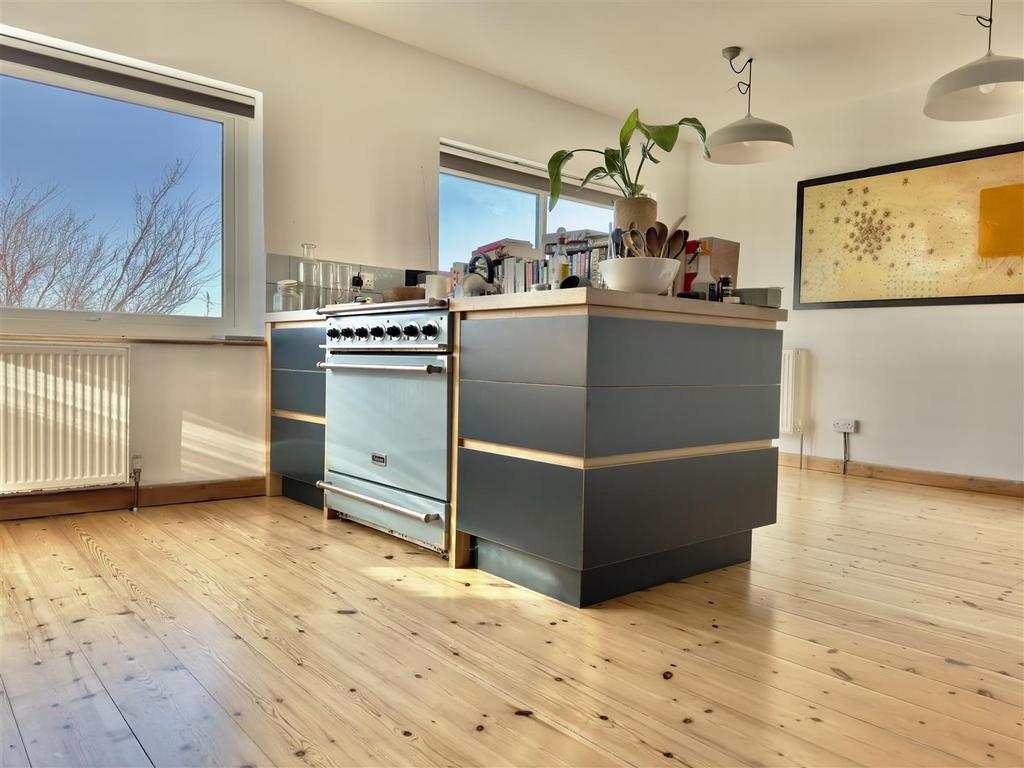 Kitchen Island.jpeg