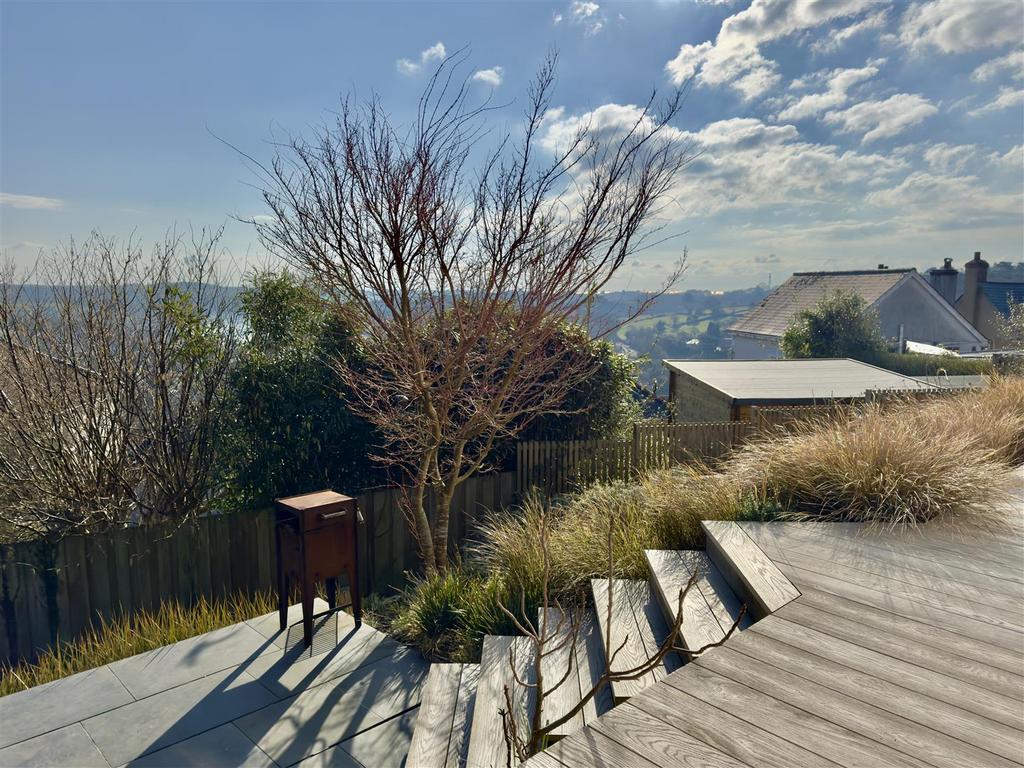 Garden Terrace.jpeg