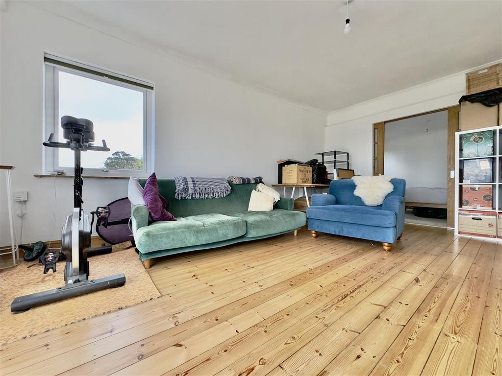 Living Room.jpeg