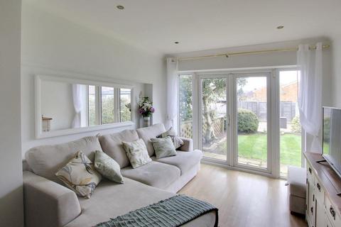 27 Brookside Way, Croydon, CR0 7RR