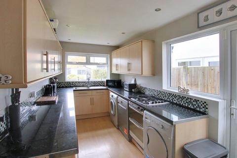 27 Brookside Way, Croydon, CR0 7RR