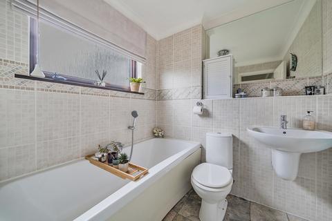 52 Ollerton, Bracknell, RG12 7RA