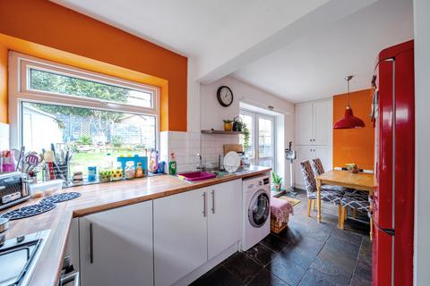 3 bedroom semi-detached house for sale, Roundhay Mount, Oakwood, Leeds, LS8