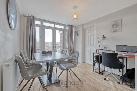 60 Radcliffe Drive, Ipswich, IP2 9RB