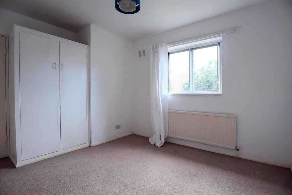 Bedroom 2.jpg