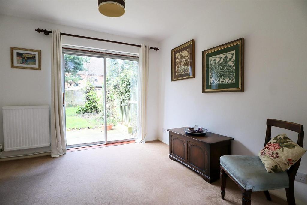 Dining room.jpg