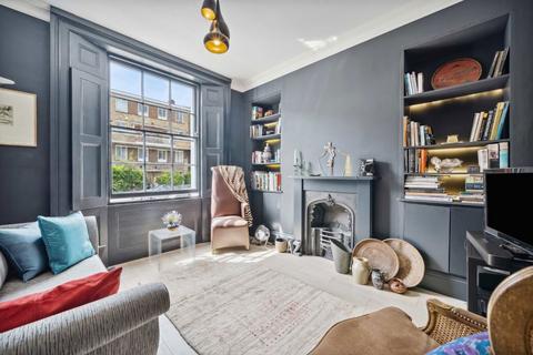 18a Rees Street, London, N1 7AR