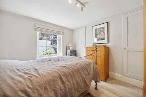 18a Rees Street, London, N1 7AR