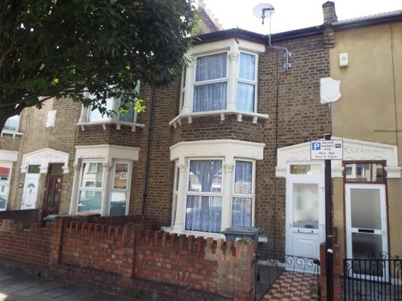 A Lovely Three Bedroom House to Let In Forest Gat