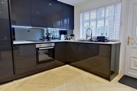 3 bedroom terraced house for sale, Thomson Court, Uphall, EH52