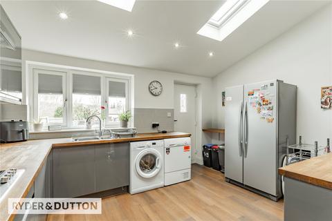 114 Fraser Street, Shaw, Oldham, OL2 7SD