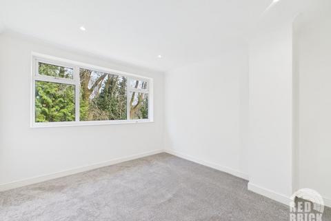 3 bedroom semi-detached house to rent, Sutherland Avenue, Mount Nod, Coventry, CV5
