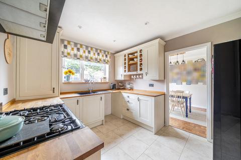 11 Astwick Road, Stotfold, Hitchin, SG5 4AT