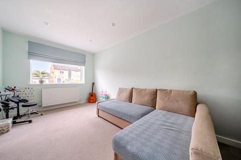 11 Astwick Road, Stotfold, Hitchin, SG5 4AT