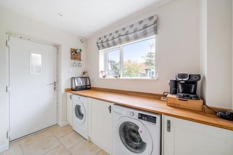 11 Astwick Road, Stotfold, Hitchin, SG5 4AT