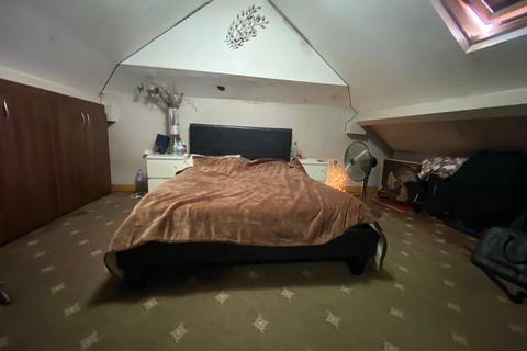 undefined, Ellison Garden, Southall, London, Middx, UB2