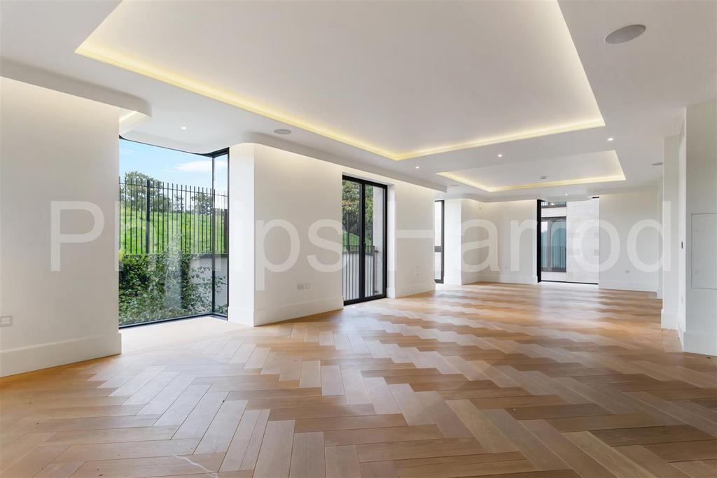 Flat R8, 50 St Edmunds Terrace NW8 7 ED-12.jpg