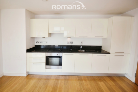 2 bedroom flat to rent, Lexington Apartments, Railway Terrace, Slough, SL2