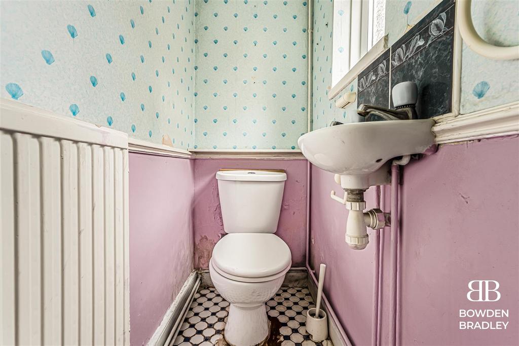 Toliet