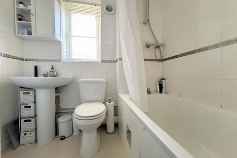 15 Aldworth Close, Bracknell, RG12 7AW