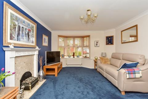70 Academy Drive, Gillingham, ME7 3EJ
