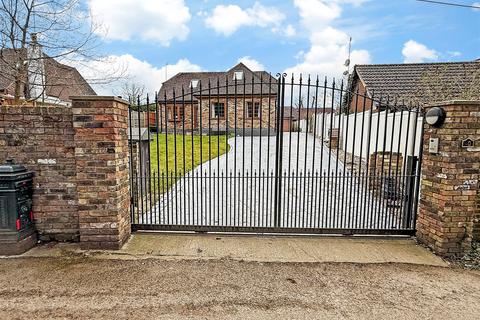 3 bedroom detached house for sale, Beechwood Drive, Culverstone, Meopham, Kent