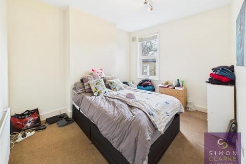 1 bedroom flat to rent, Beresford Road, Haringey, N8