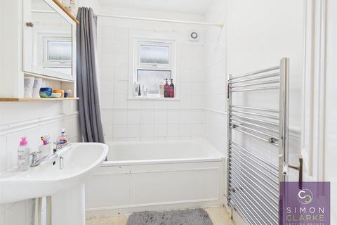 1 bedroom flat to rent, Beresford Road, Haringey, N8