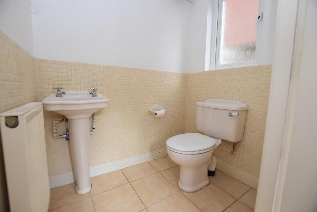 Downstairs wc.jpg