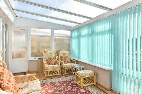 4 bedroom chalet for sale, Downs Valley Road, Woodingdean, Brighton, East Sussex