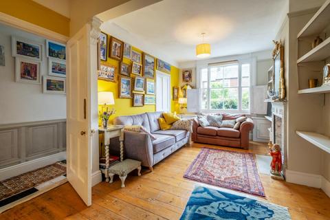 3 bedroom semi-detached house for sale, West Road, Bury St. Edmunds